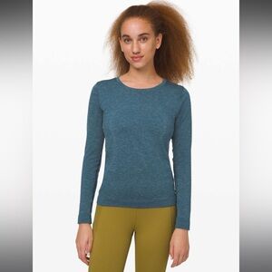 Lululemon Swiftly Relaxed Long Sleeve Blue Charcoal / Night Diver 10